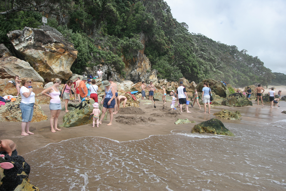 coromandel hot water beach