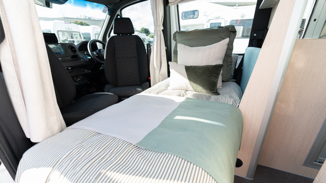 KEA nomad front single bed