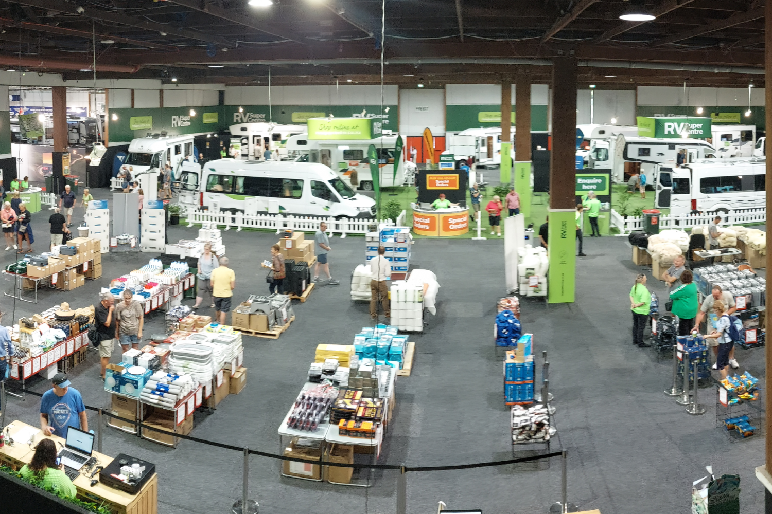 RV Super Centre shows and event - Covi Show hall one