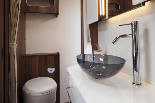  motorhome bathroom