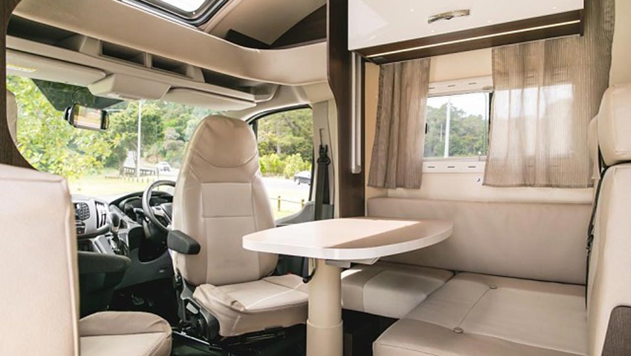 rv lounge