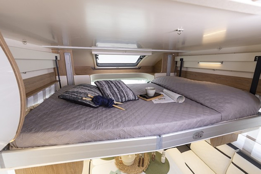 Auto-Roller 707 Luton bed