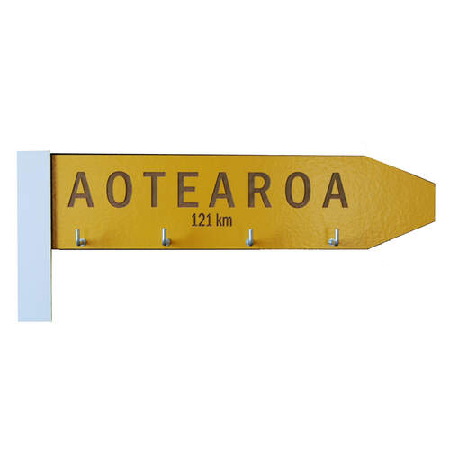 Give Me A Sign Key Holder Aotearoa