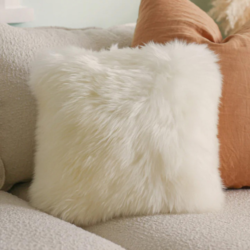 Classic NZ Sheepskin Cushion Ivory
